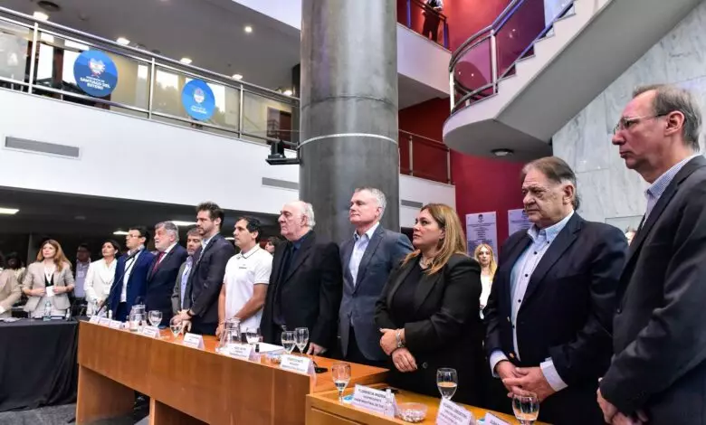 xpagina-17-12-780x470.jpg.pagespeed.ic.xg_1CFIrDz