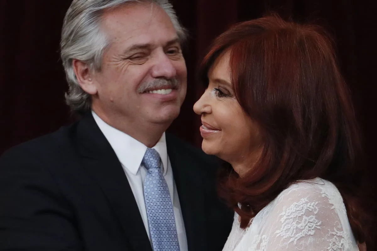 alberto-fernandez-junto-a-cristina-IKHLAZ2PRBBLVEN52KRRNK6GNM