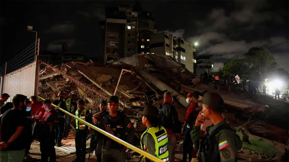 1010x567_edificios-colapsados-venezuela-557281-102529
