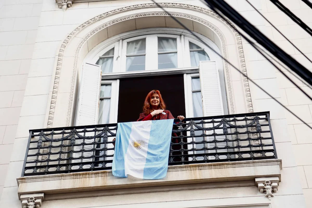 cristina-kirchner-saludo-desde-el-57SRYG43CFA75KM2HQZSIOEIH4